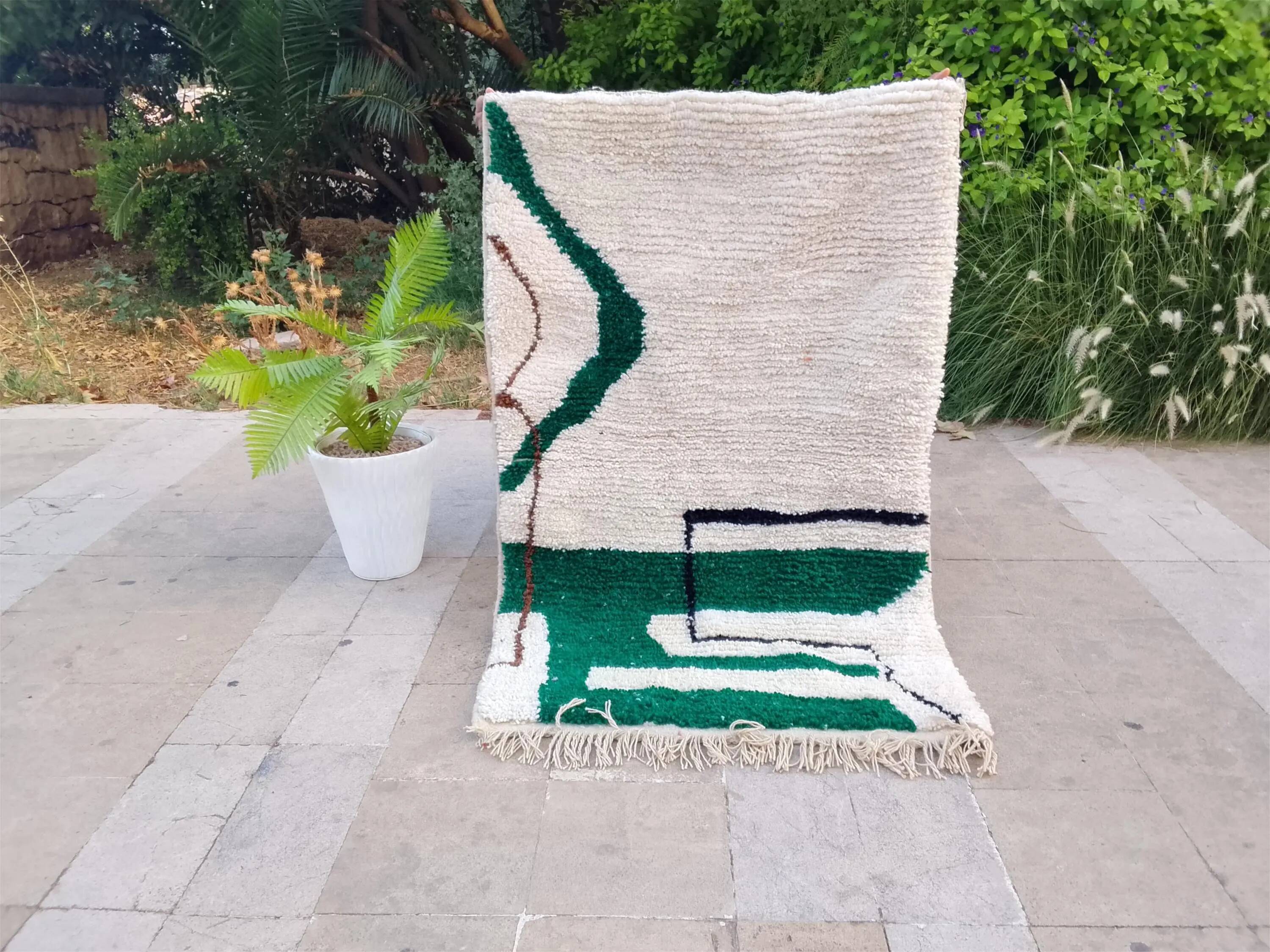 Unique handmade Berber rug 3x2 m