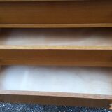 Dresser compass feet