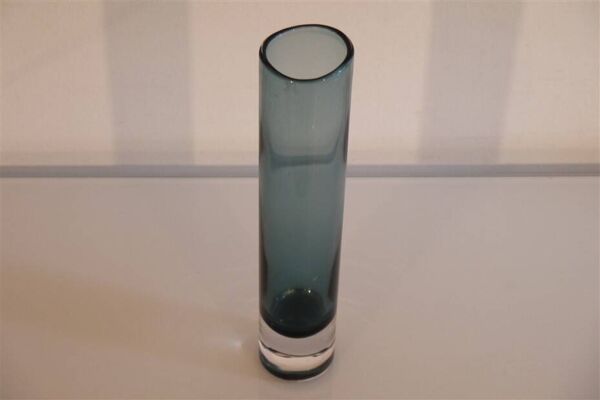 Vase scandinave en verre sommerso 1960