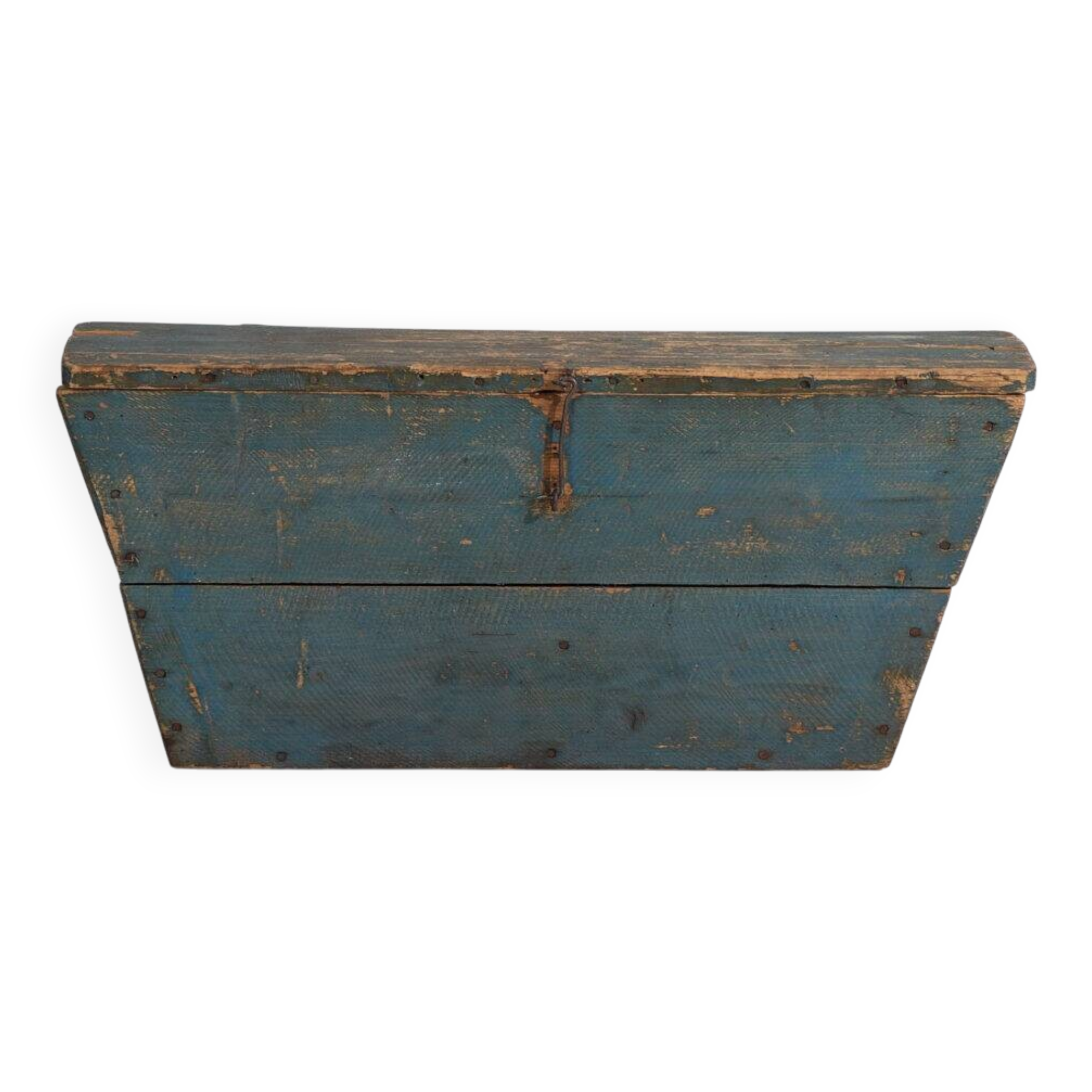 Old storage trunk (c.1920) #112