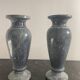 Paire de vases balustre en marbre