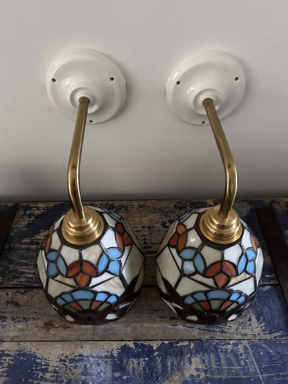 Paire d’appliques murales vitrail