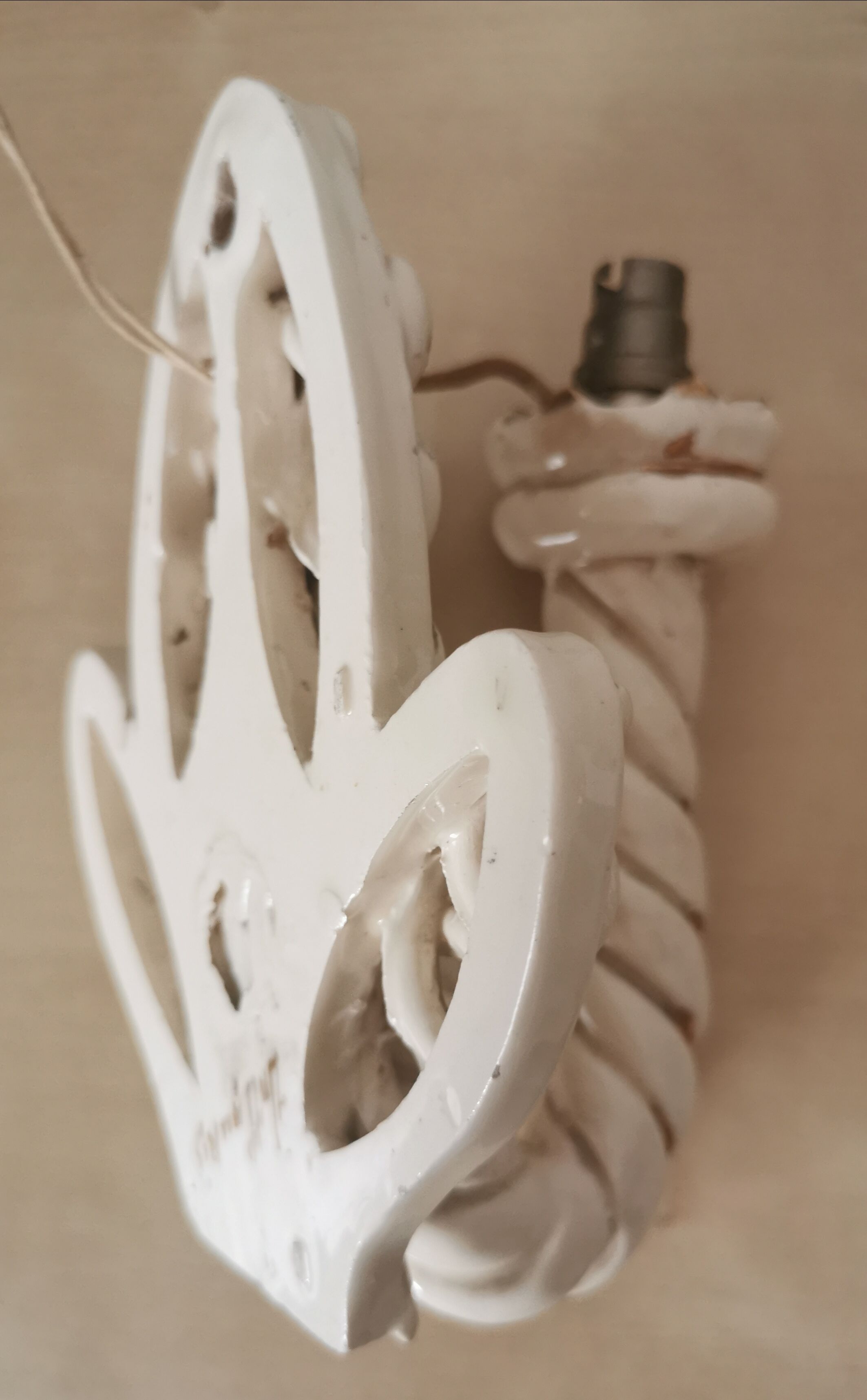 Twisted Vallauris wall sconce