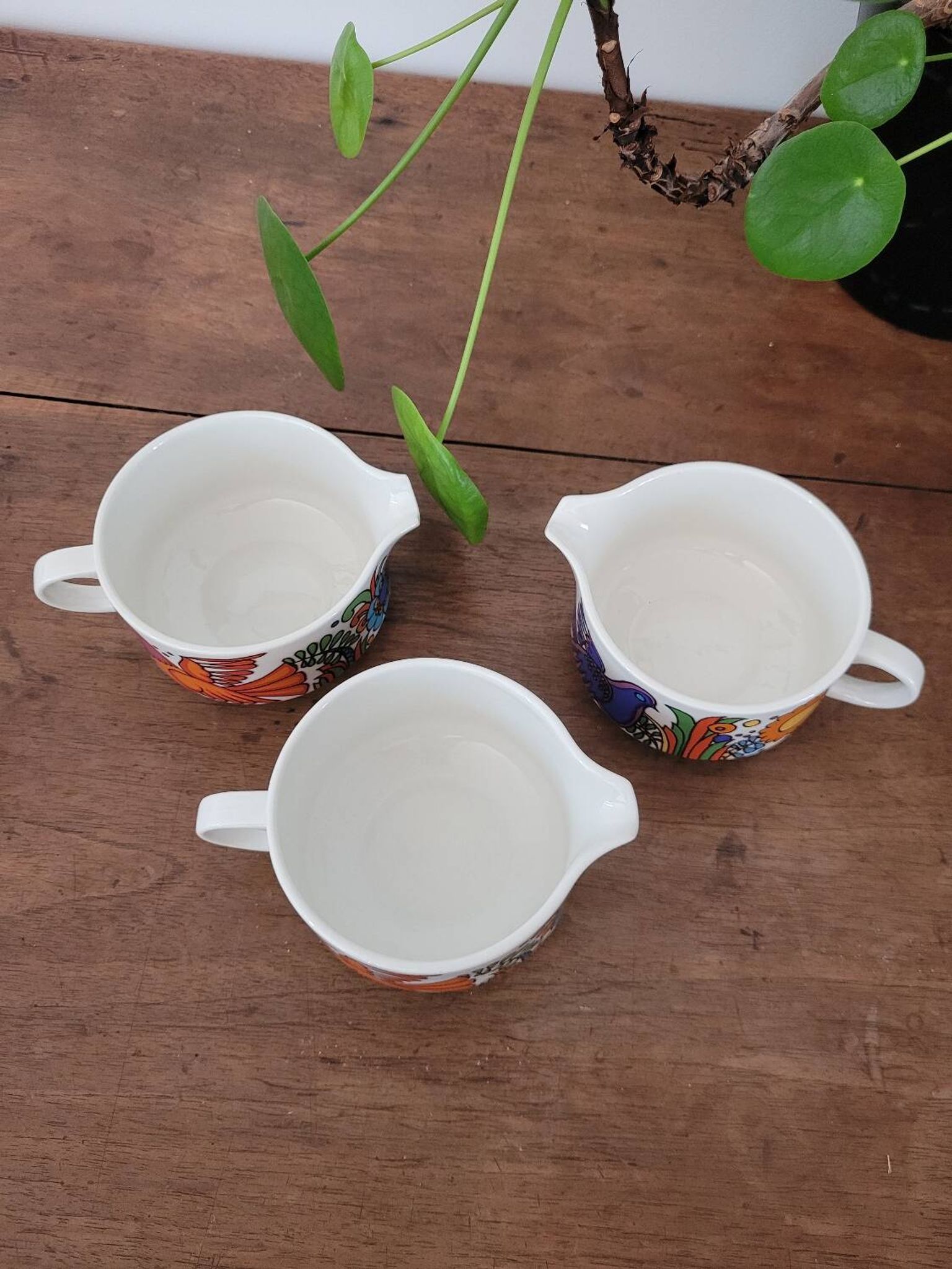 Set of 3 Villeroy and Boch Acapulco milk jugs / creamers