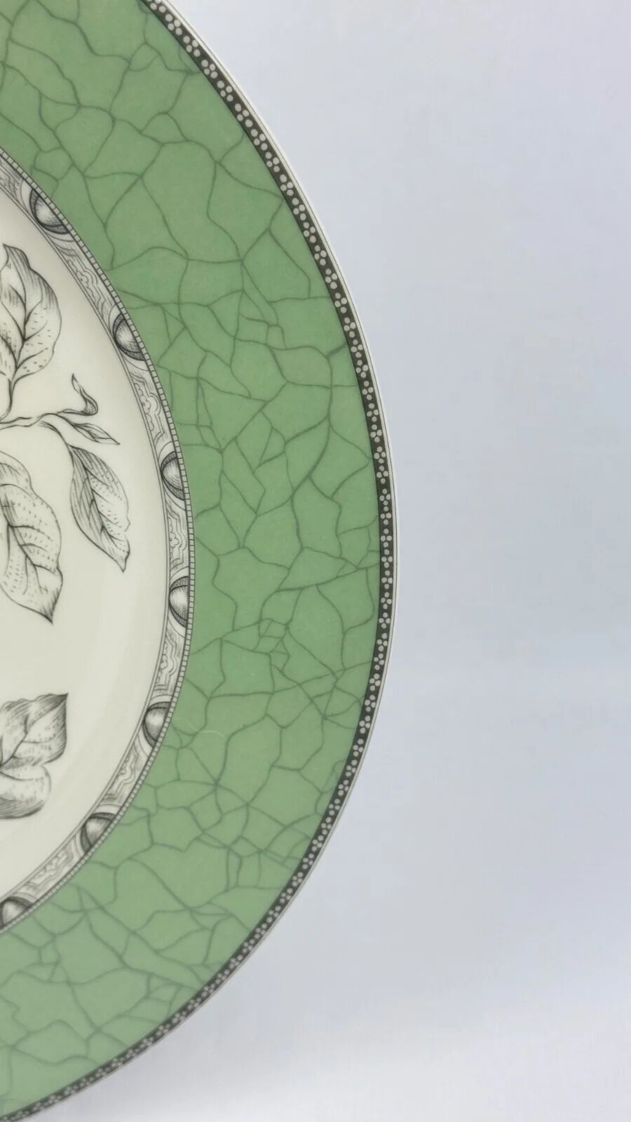 Pierre Frey for Deshoulières, 6 Lorraine presentation plates.