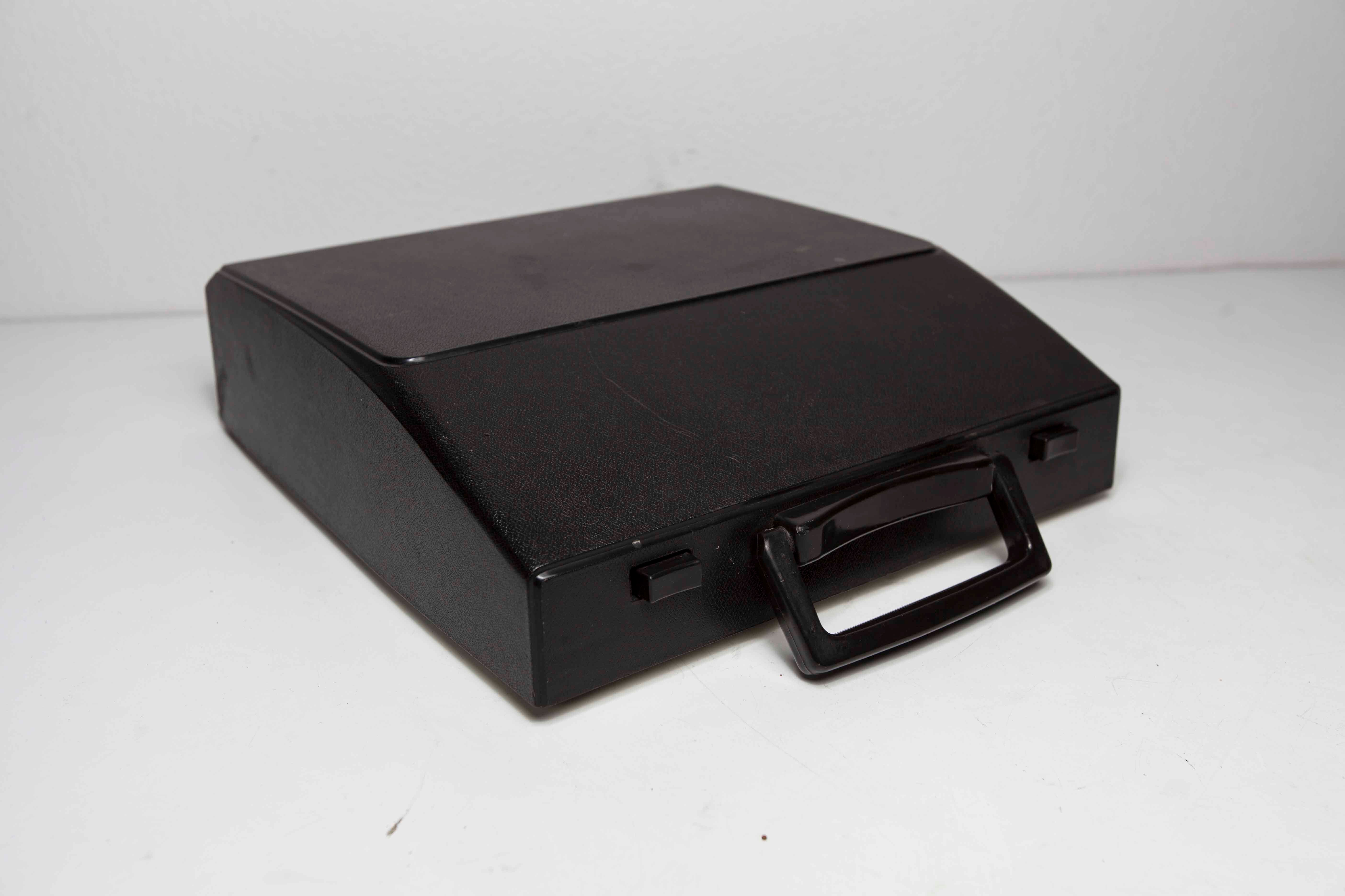 Royal Typewriter 203 1970 Japan