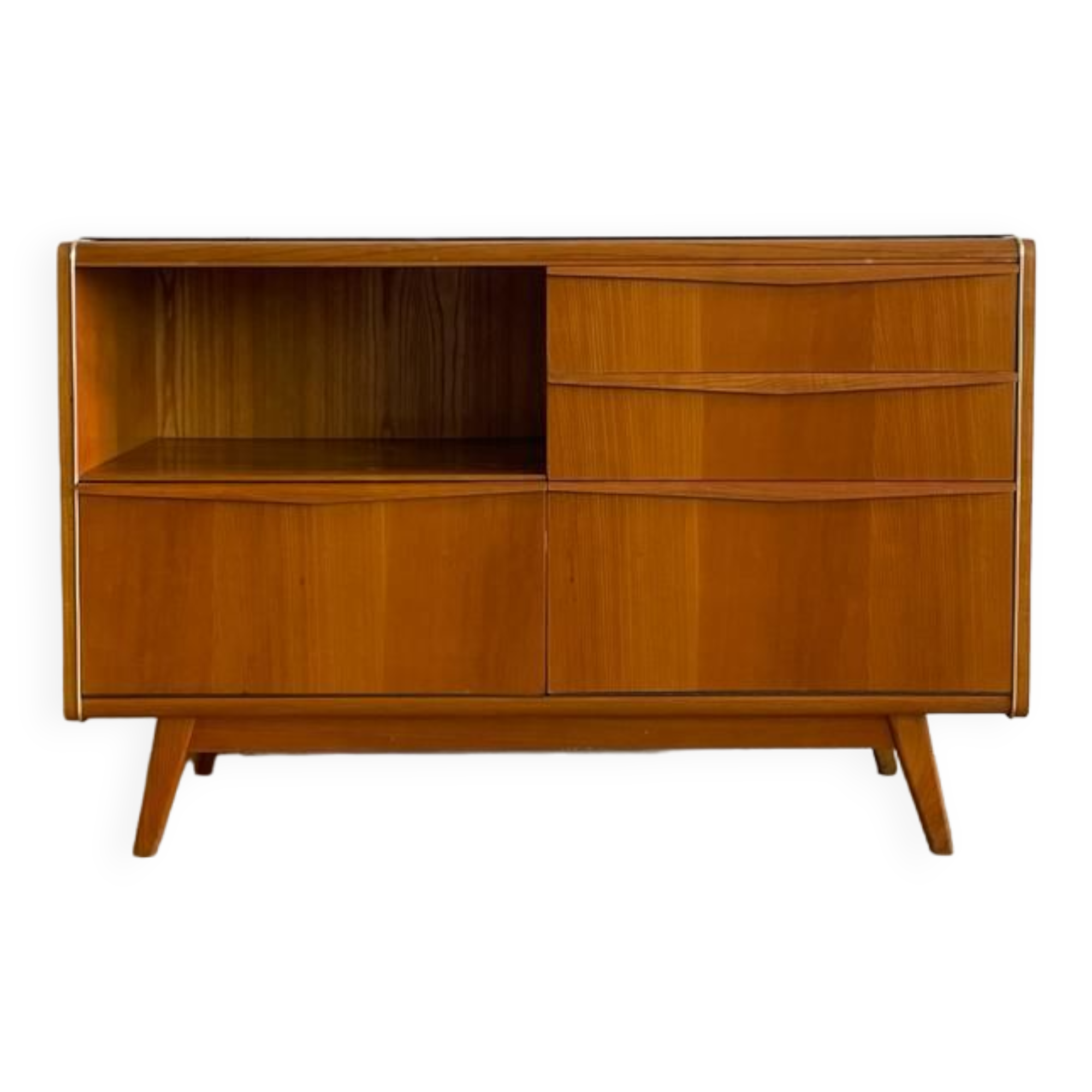 Jitona sideboard