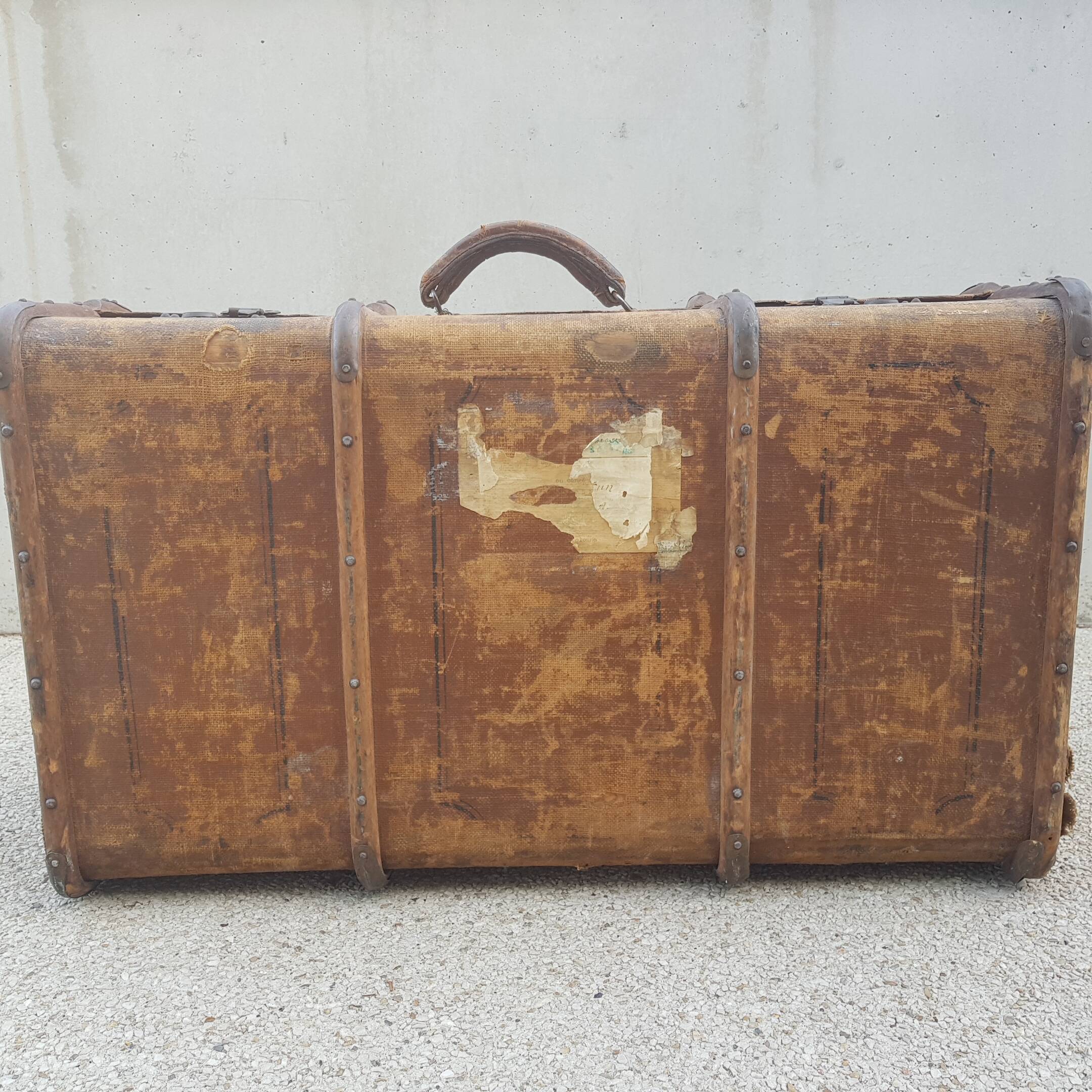 Old wooden travel trunk case