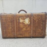 Old wooden travel trunk case