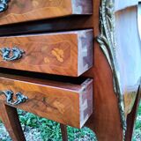 Tables de chevets en marqueterie plateau marbre style louis xv