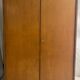 Armoire vintage pieds compas