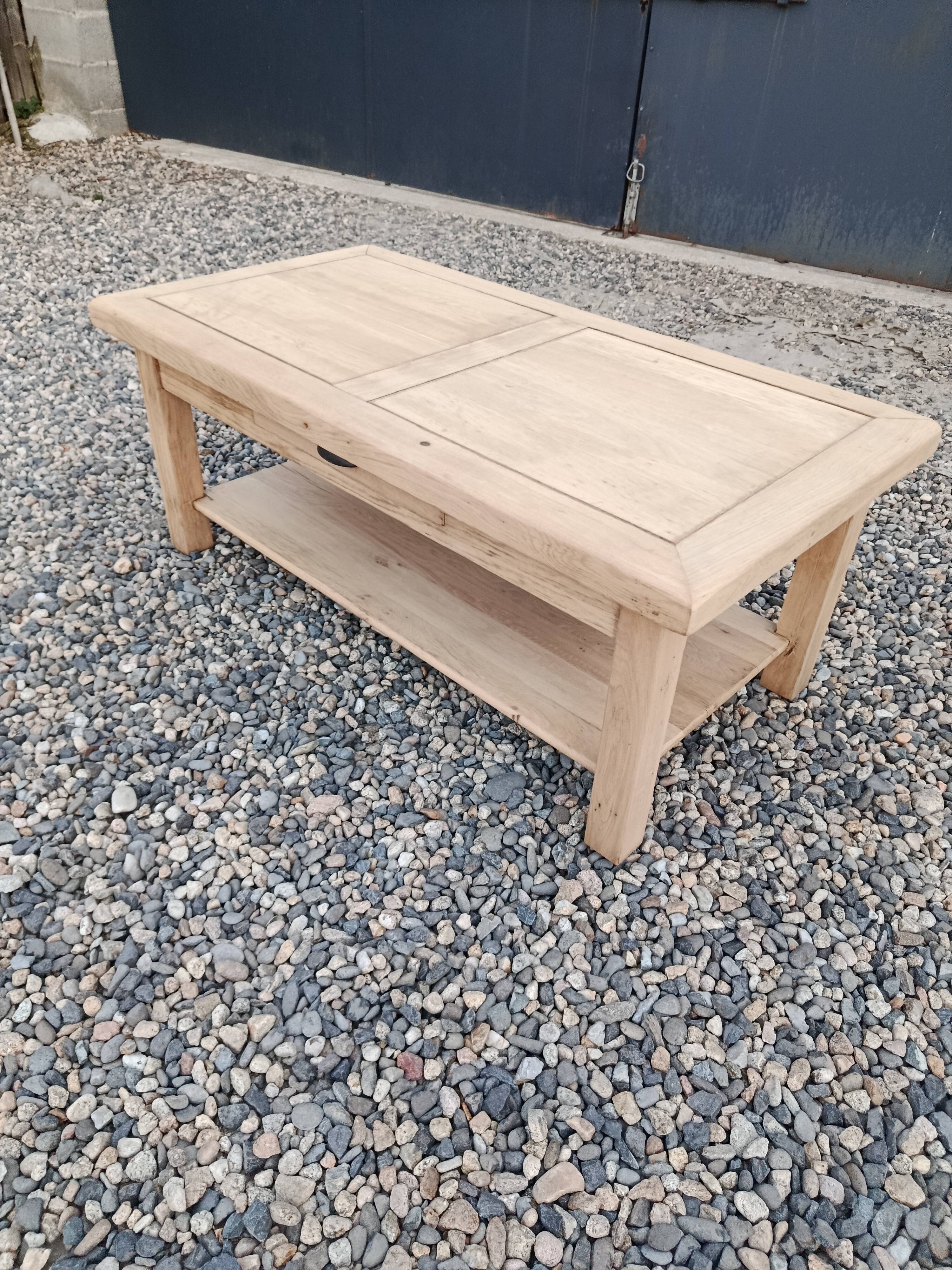 Table basse chêne massif