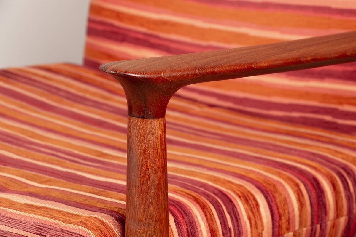 Pair of Danish armchairs in solid teak and fabric, Svend Aage Eriksen 1960.