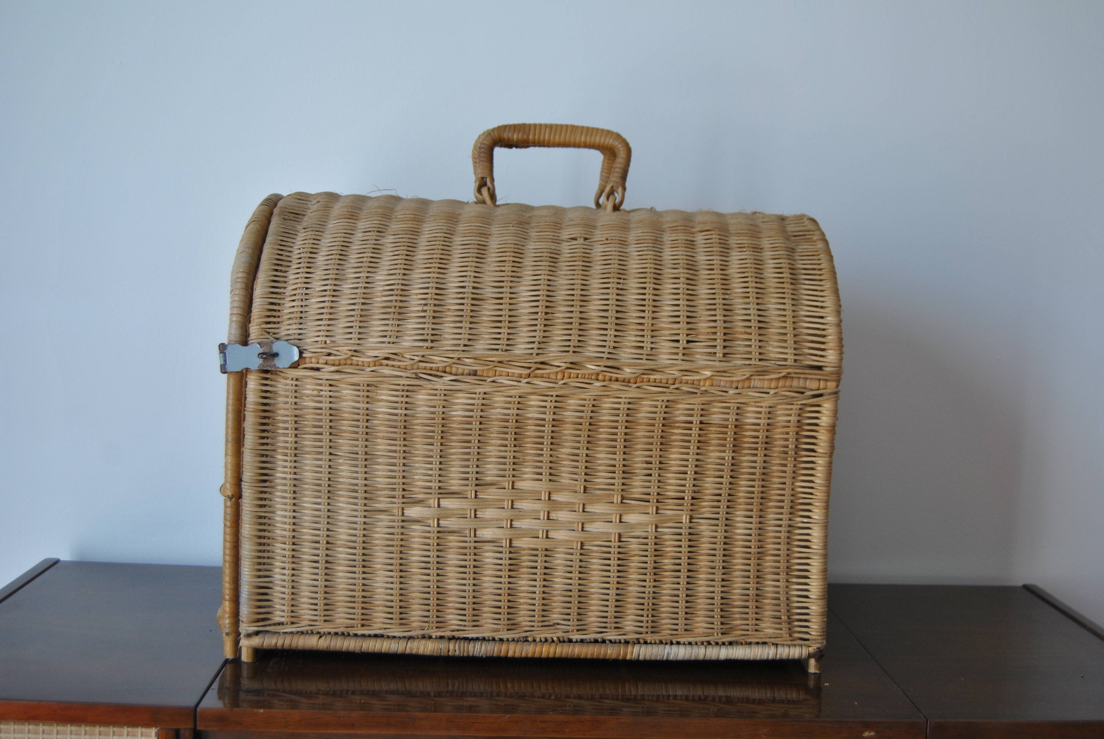 Wicker/rattan cat cage - 1970s