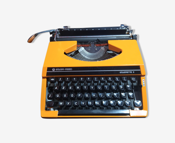 Machine à écrire Silver Reed Silverette II