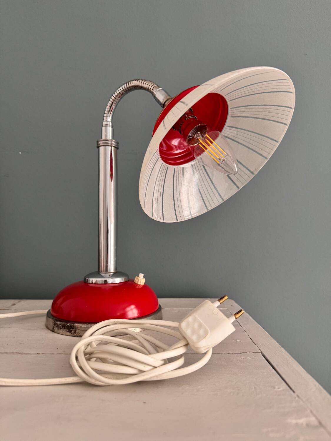 Vintage 50's Rockabilly Desk Lamp