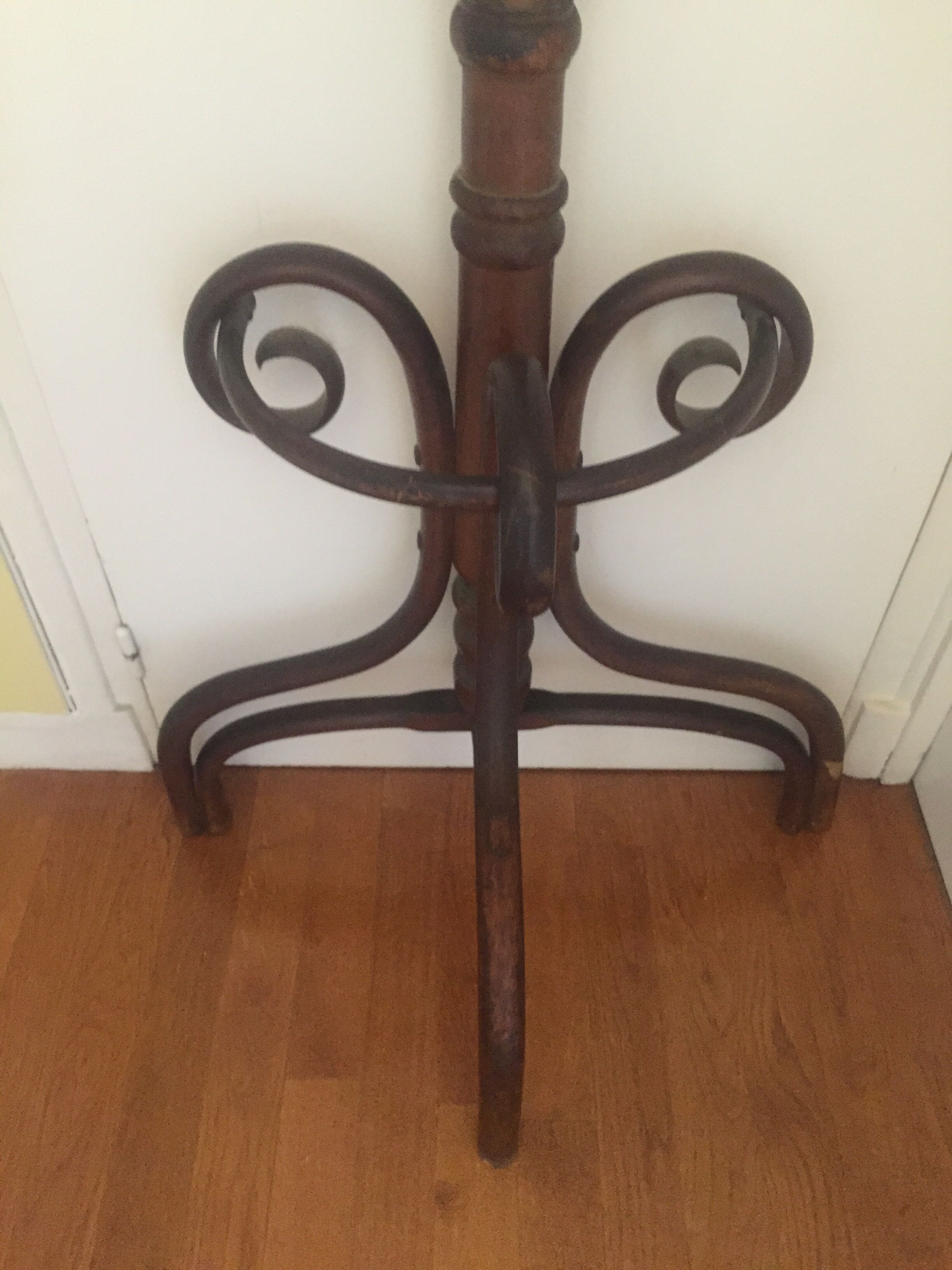 Door old wooden mantles in parrot style