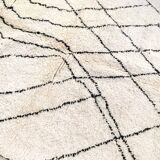 Berber rug Beni Ouarain with black graphic patterns 301x193cm