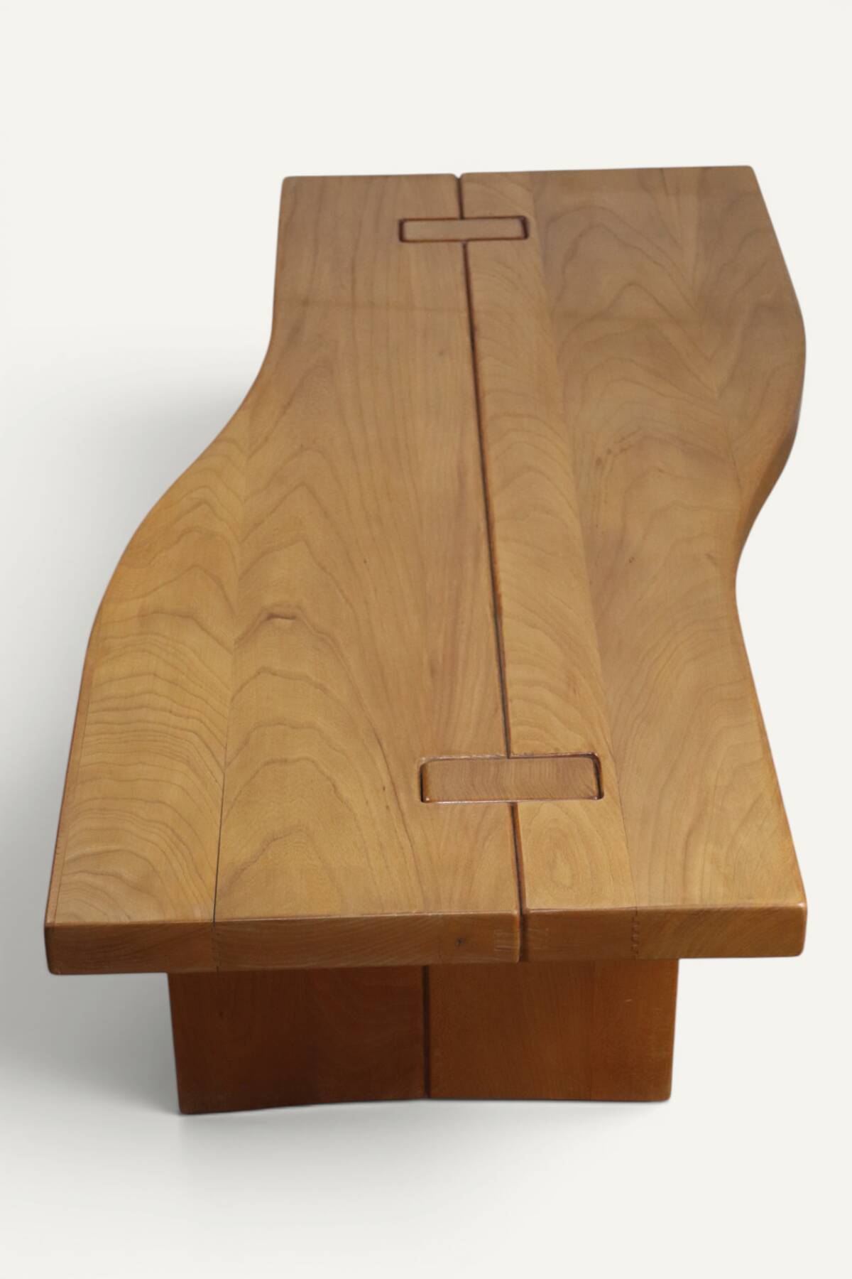 Regain coffee table in solid elm - 1970s