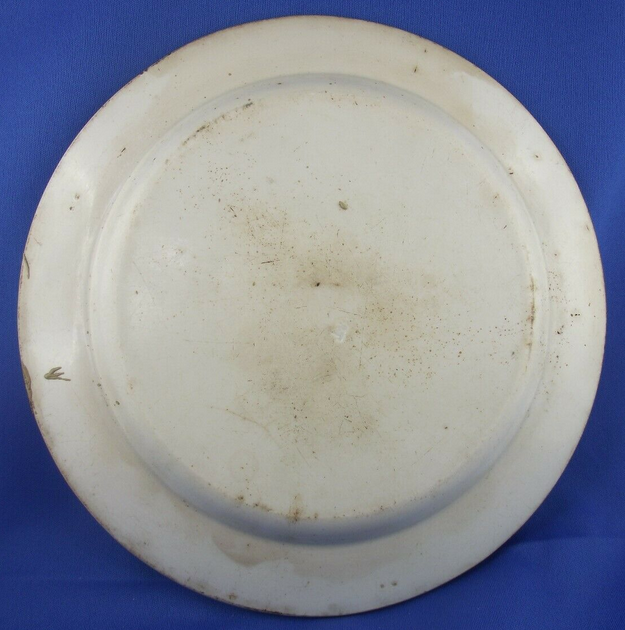 Pair of fine earthenware plates from Monteraux Leboeuf and Thibault early 19th