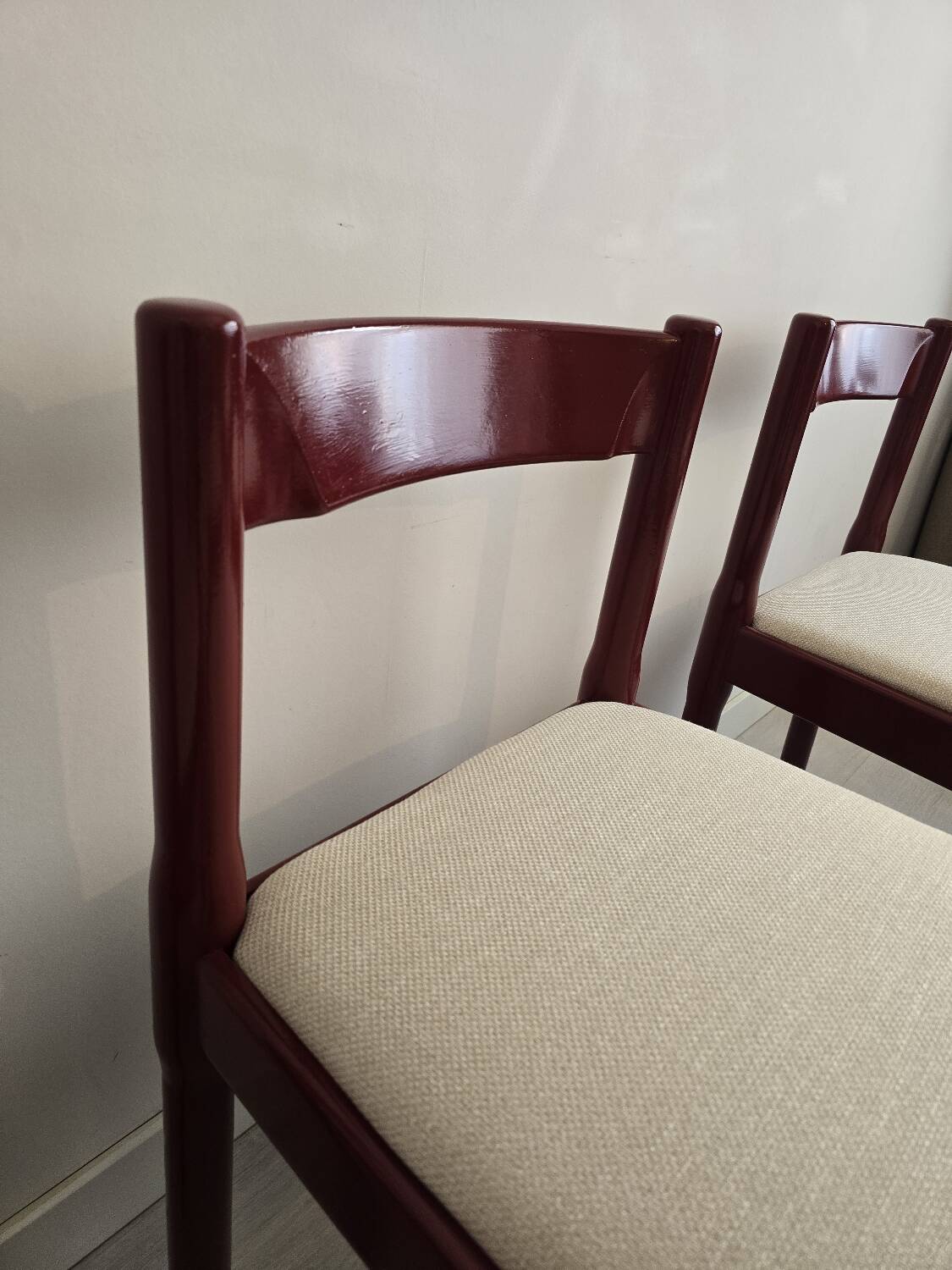 5× cassina carimate chairs door vico magistretti
