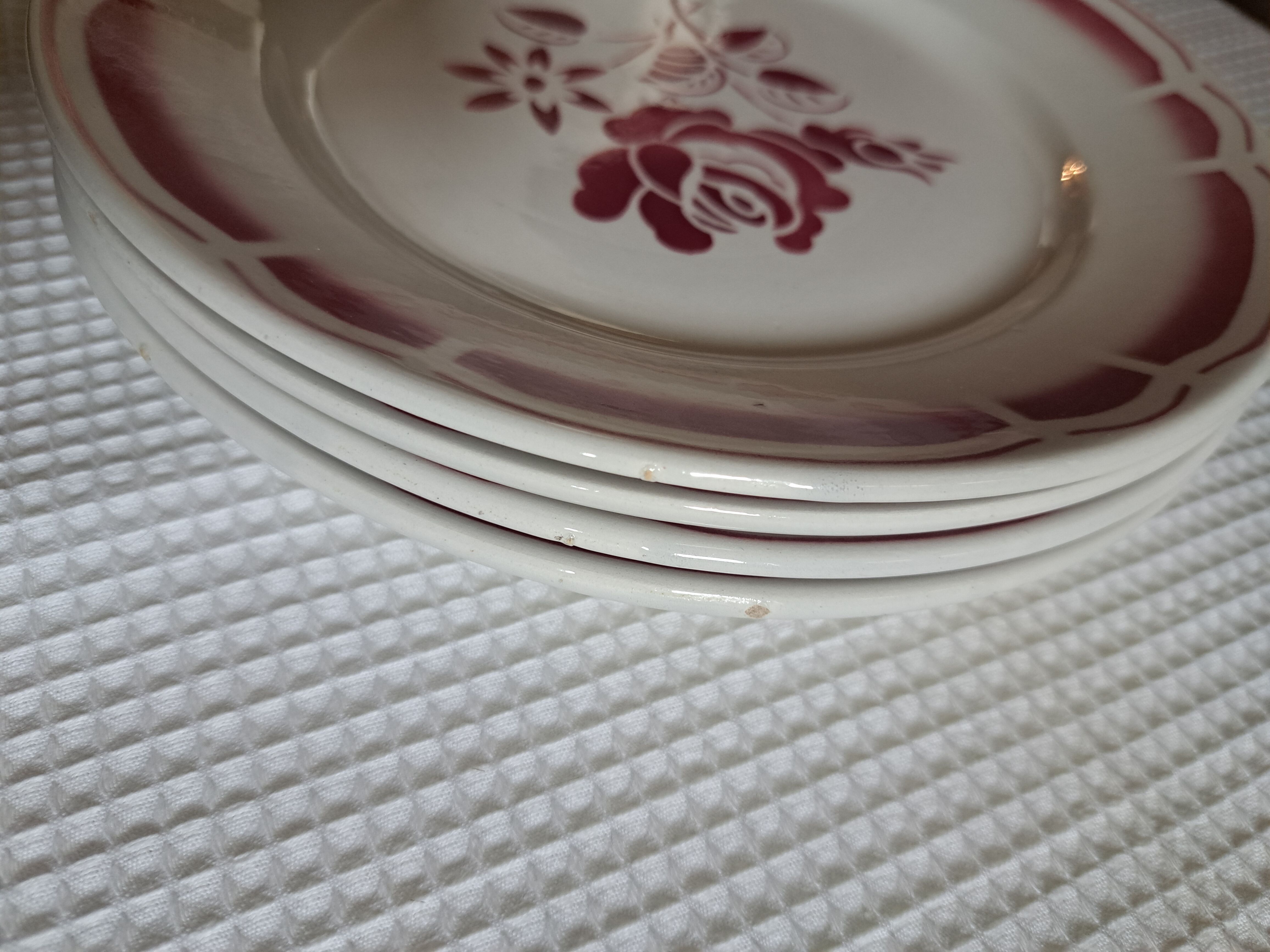4 flat plates Badonviller Art Deco