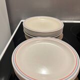 Churchill England dinner plates in set of 10