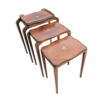 Pull out tables 30
