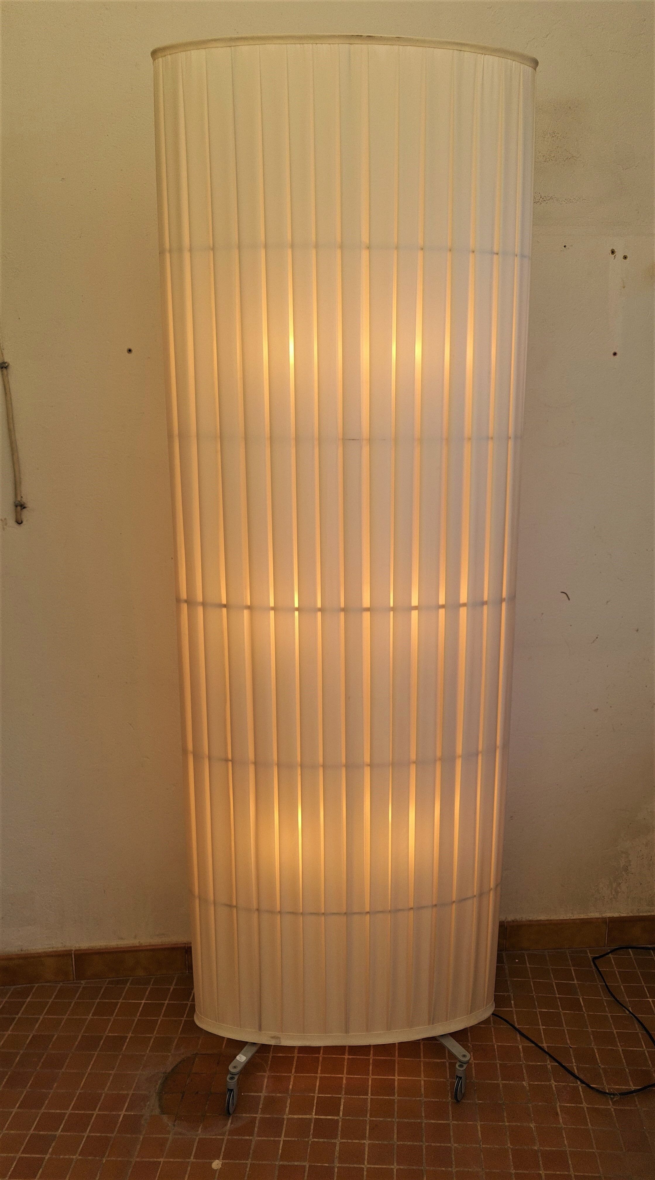 Floor lamp pleated fabric