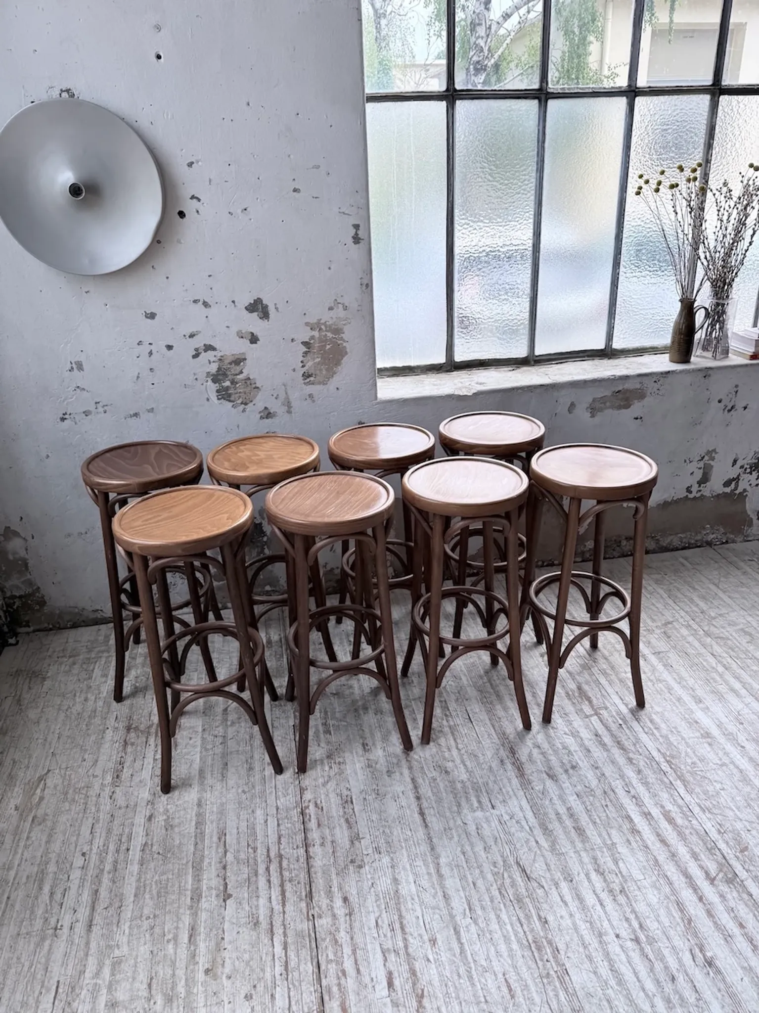 Set of 8 bistro-style bar stools Baumann.