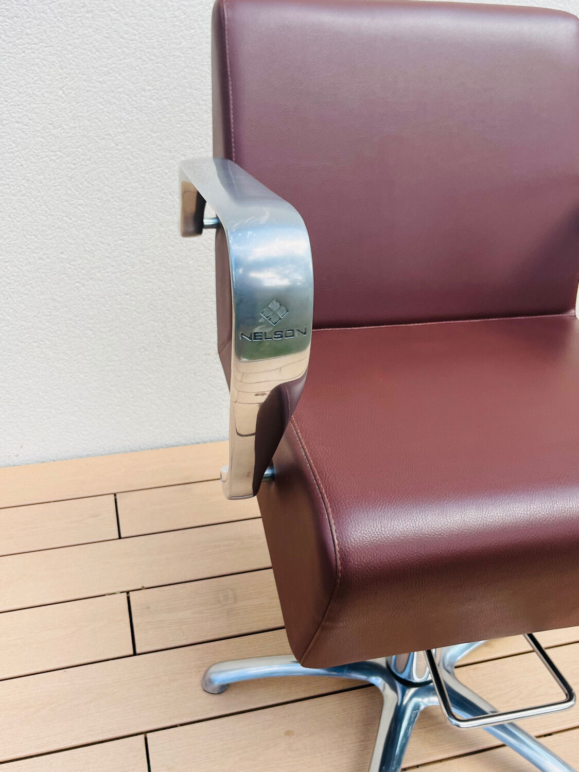 Hairdresser chair
