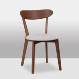 Walnut dining room set. 21st century.