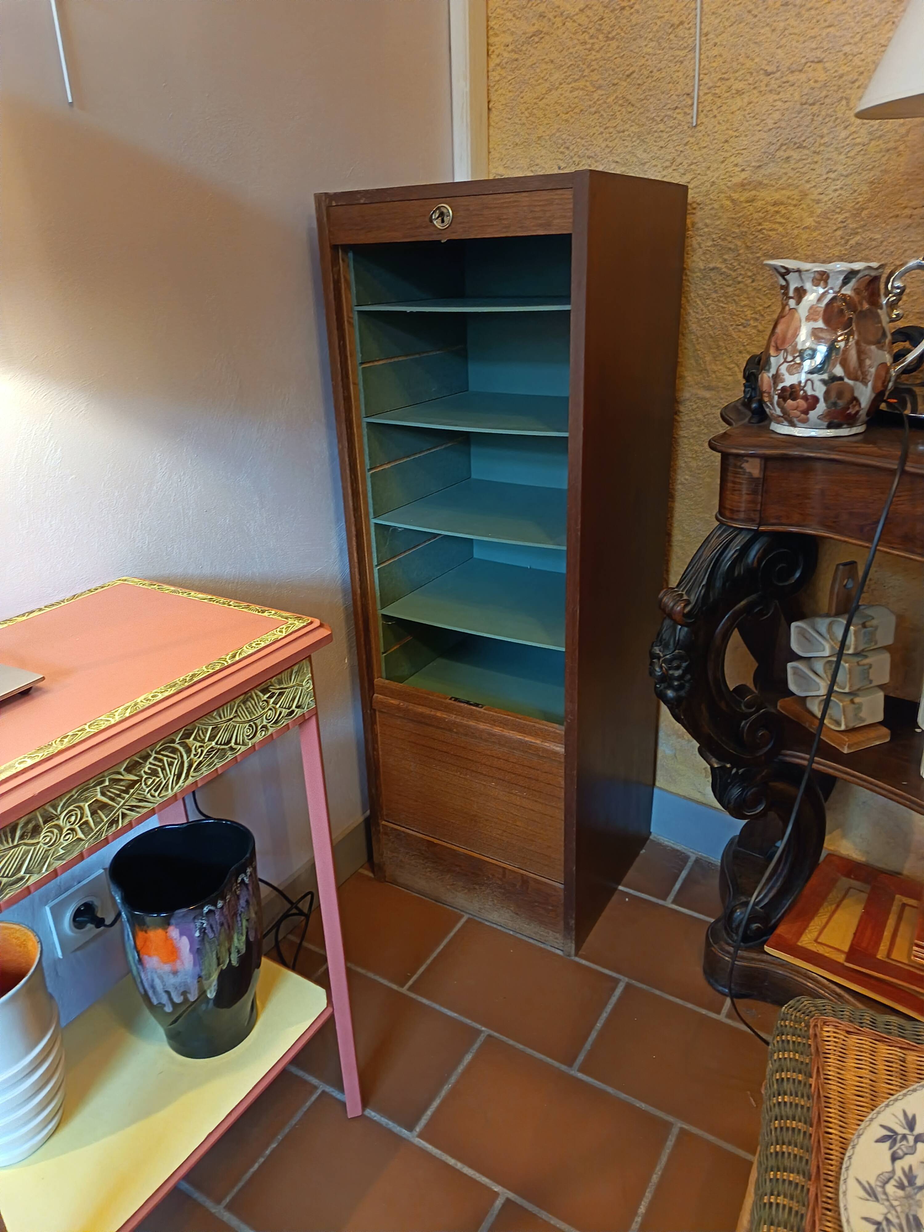 Wooden curtain cabinet