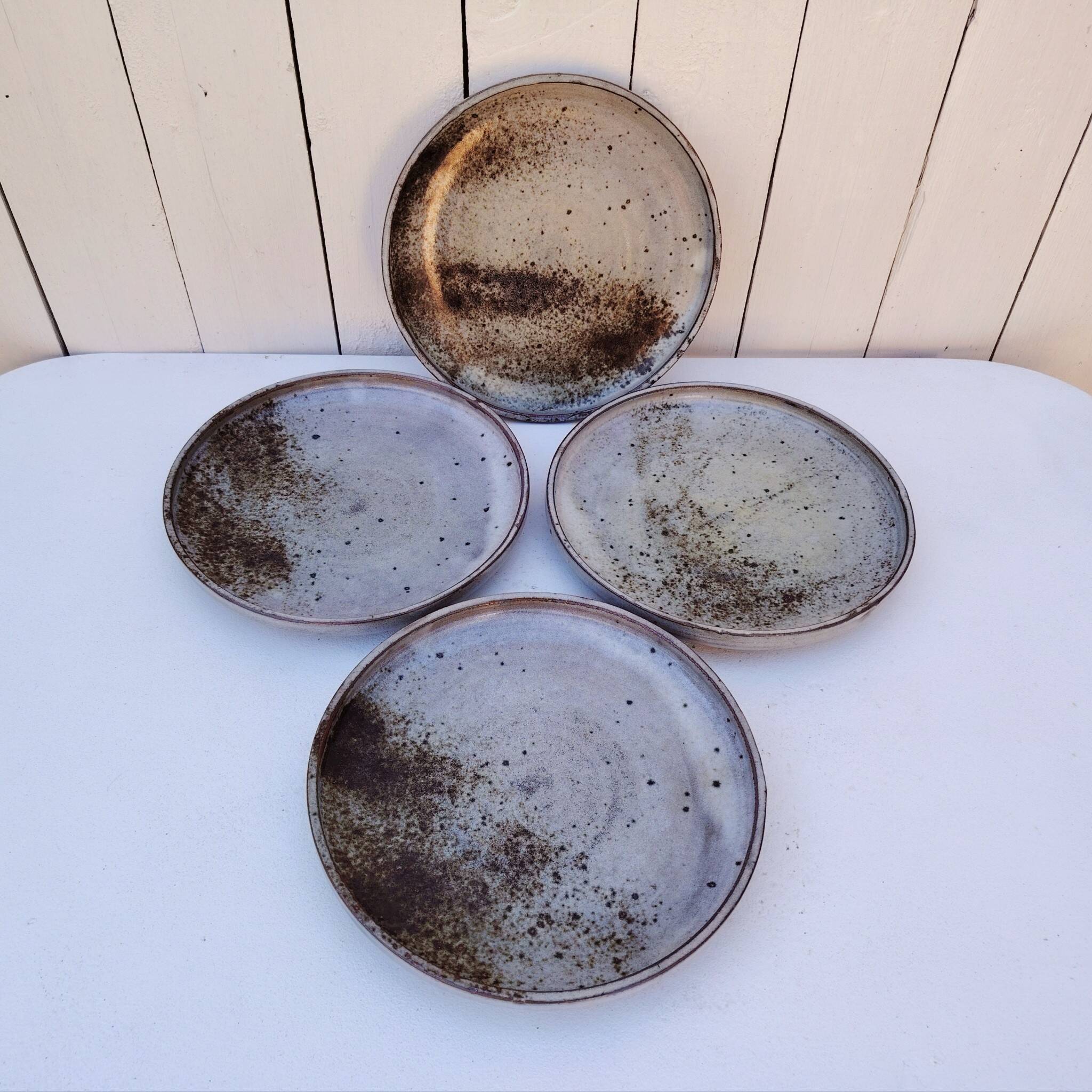 4 flat plates, ceramic, Chantal & Thierry Robert