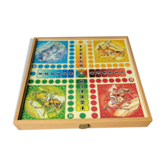 Game of small horses