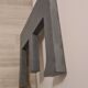 Lettre "E" vintage en zinc