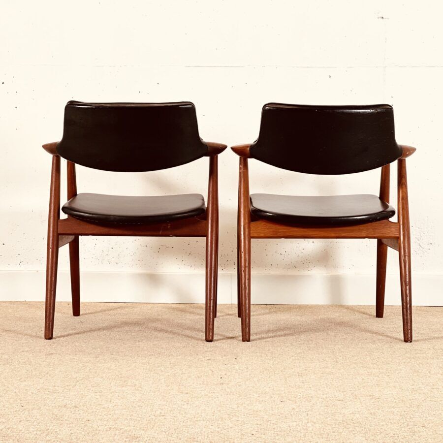 Set of 2 armchairs by Svend Age Eriksen (Glostrup)