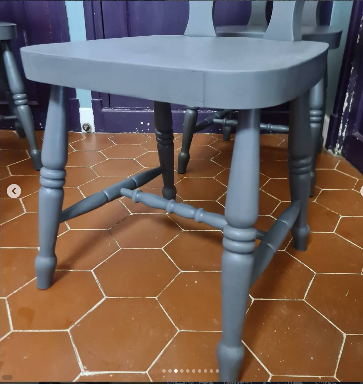 Série de 4 chaises bistrot anciennes en chêne GRISE