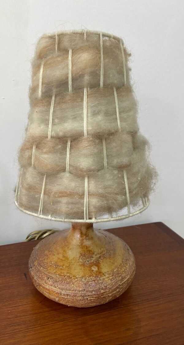 Lampe en grès de Vallauris  signe Sesame
