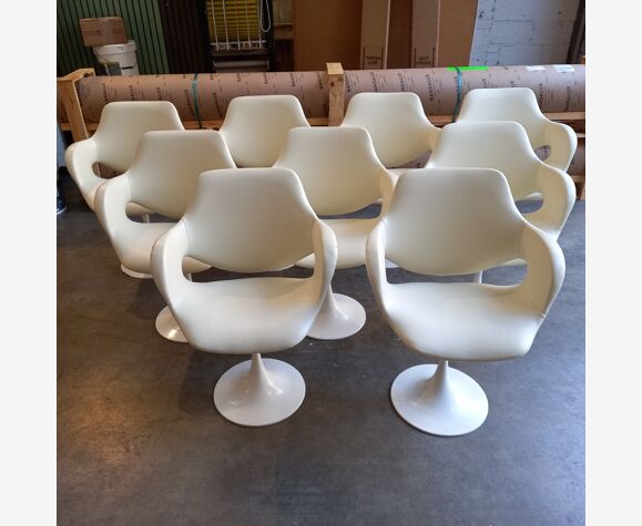 Set de 9 chaises années 1970