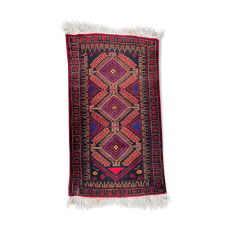 Old carpet 85 x 141 cm