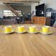4 tasses et sous-tasses jaunes et blanches