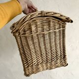Wicker basket with convex lid