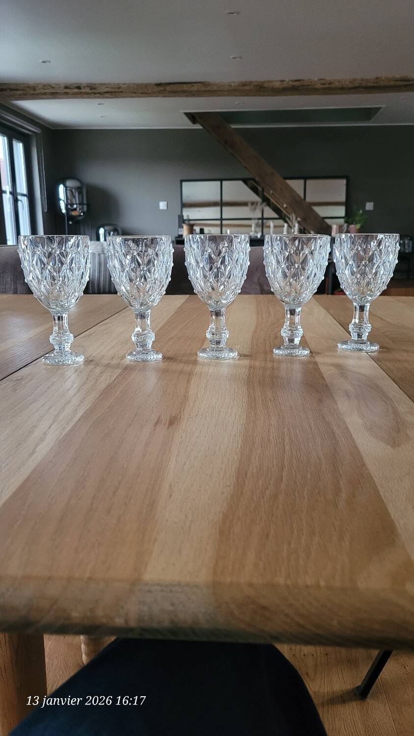 5 thick glass stemmed glasses