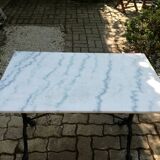 Bistro table in white marble and cast iron 1900