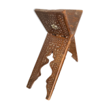 Porte-livres en bois et incrustation nacre