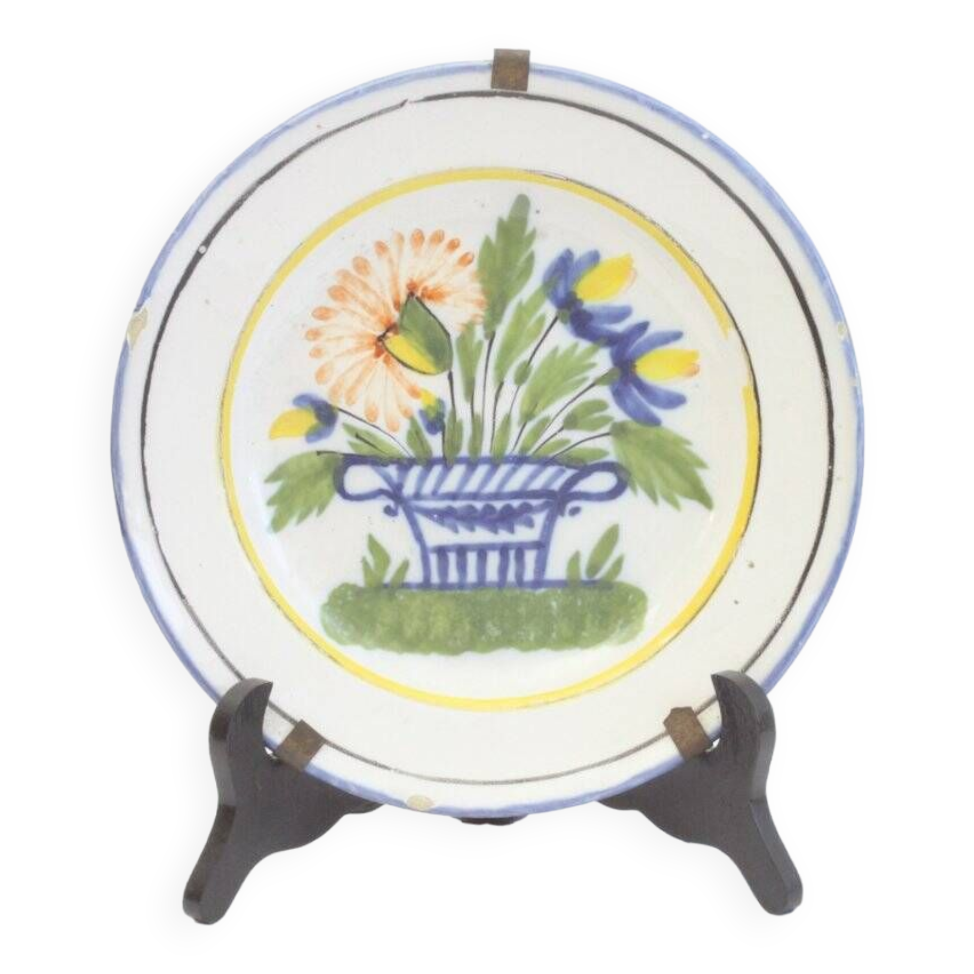 Antique plate in faience, 19th