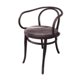 chair says Le Corbusier