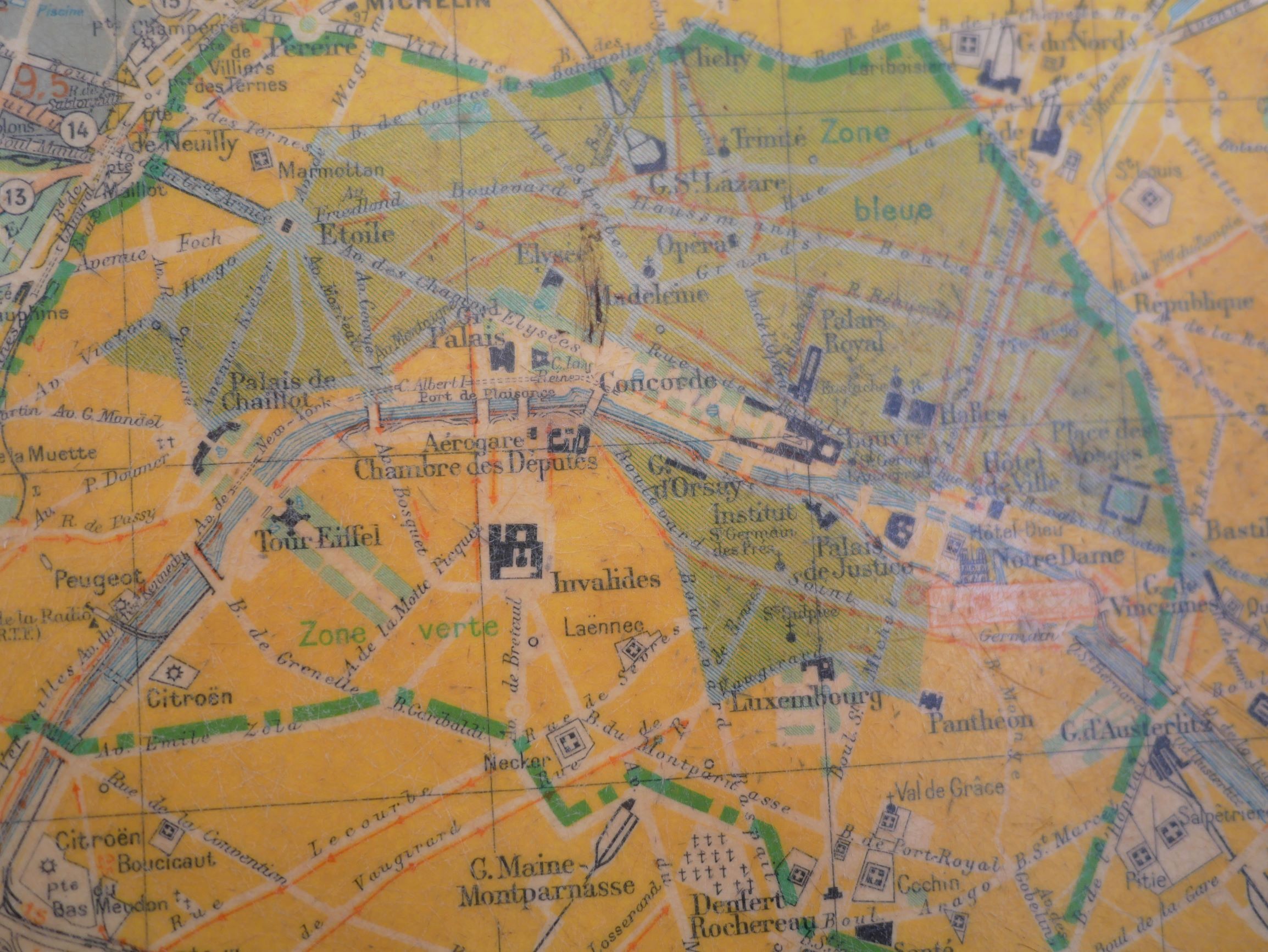 Vintage "Paris plan" platter