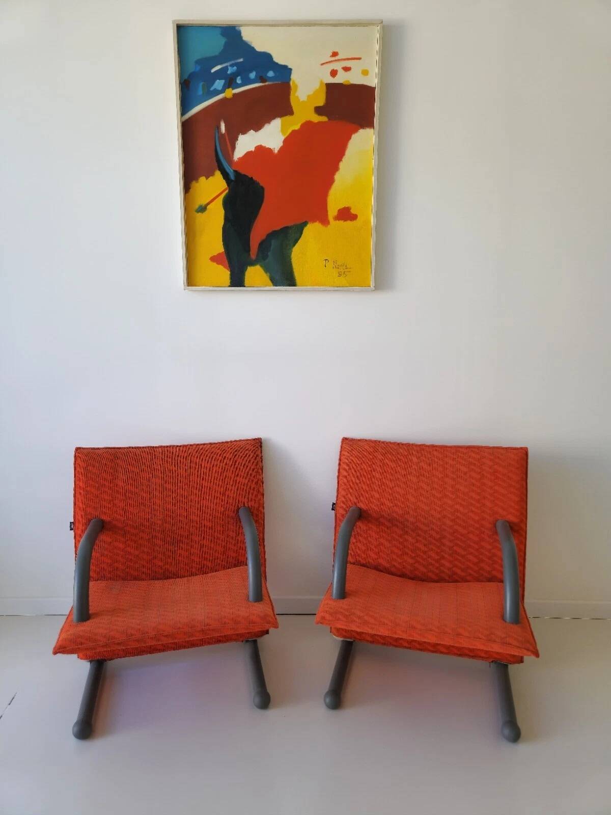 Authentic ARFLEX Italy T-Line lounge chair pair